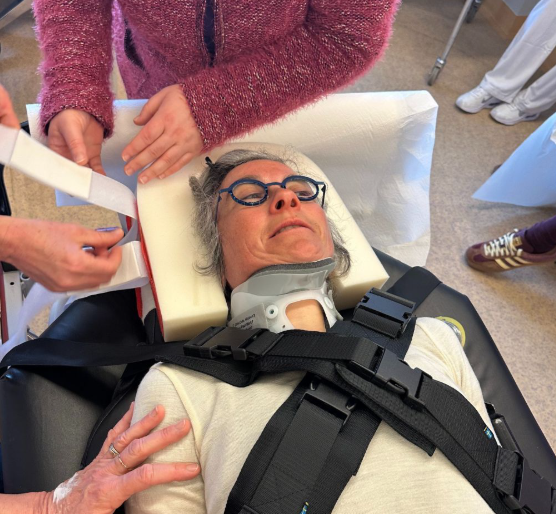 Swiss Giggle Doctors from Foundation Theodora in an special ER training